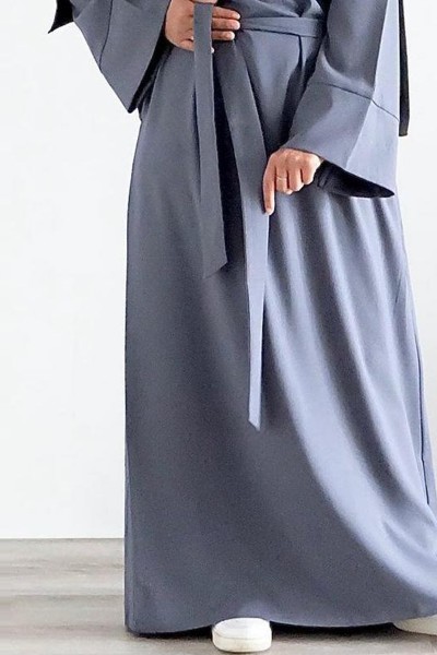 Classy Close Plain Abaya 