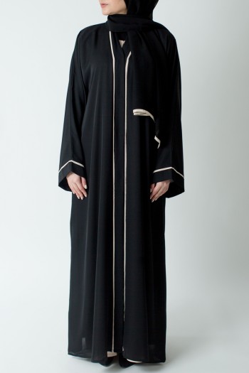 Classic Cut Black Abaya