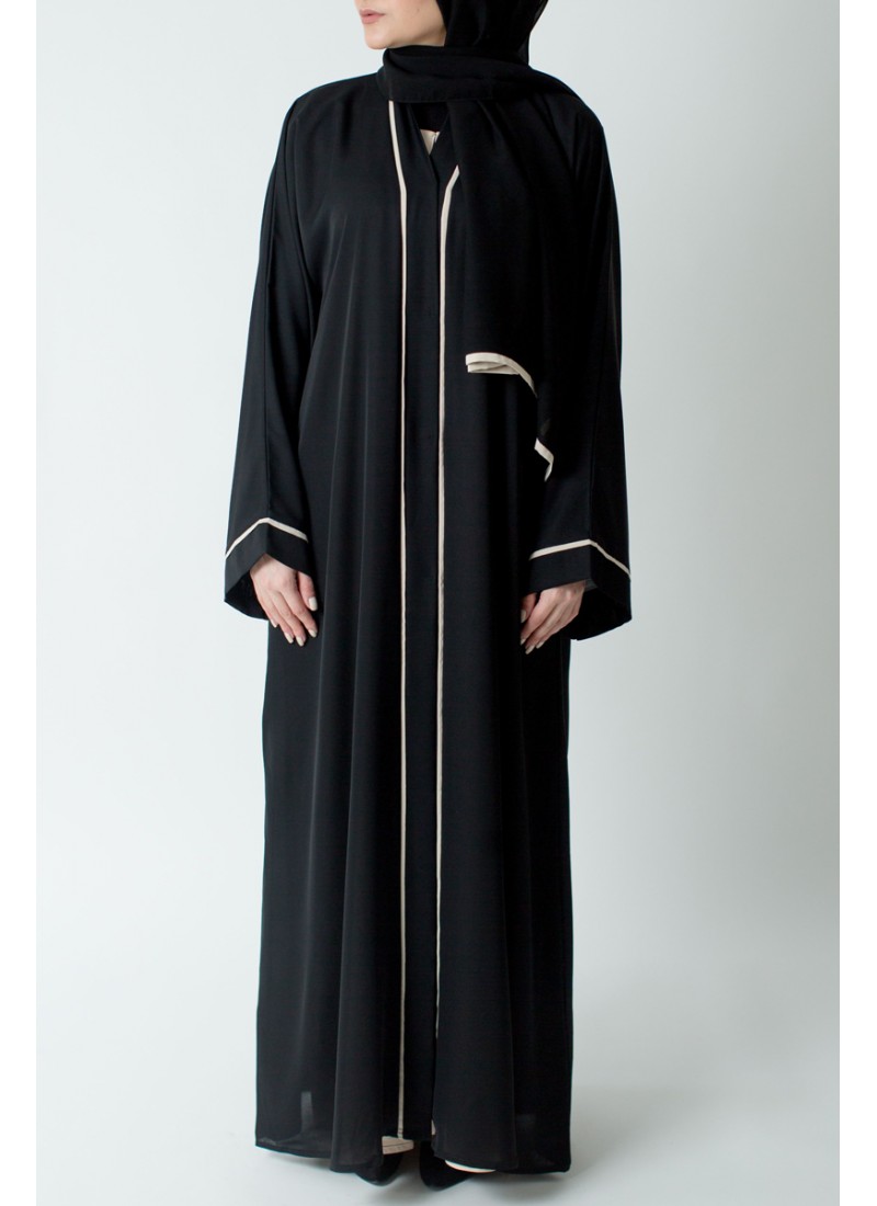 Classic Cut Black Abaya