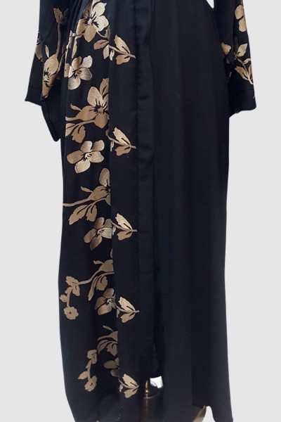 Sophisticated Embroidery Abaya 