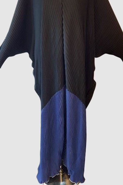 Anoosh Pleated Nida Abaya 