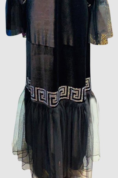 Close Crystal Modern Abaya