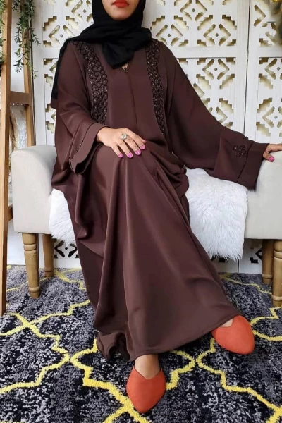 (MOQ 6 PCS) Trendy Abaya